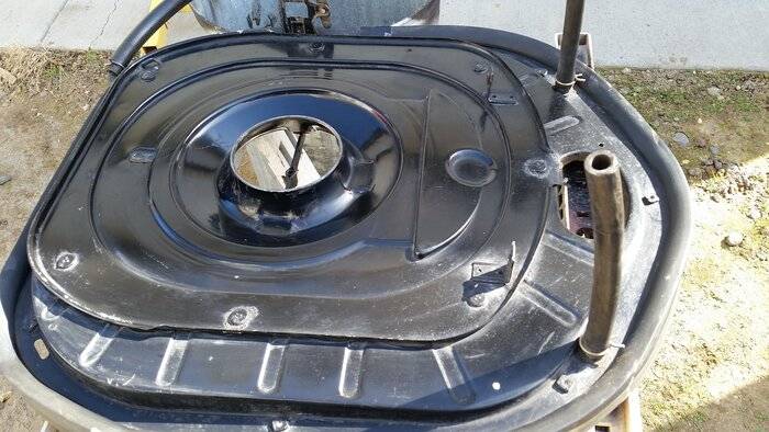 Shaker Baseplate Bottom.jpg