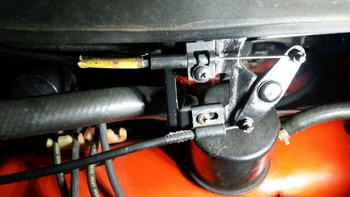 Shaker Cable Pivot.jpg