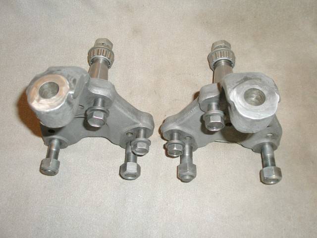 Shields Prop Valve Spindles 014 (Small).JPG
