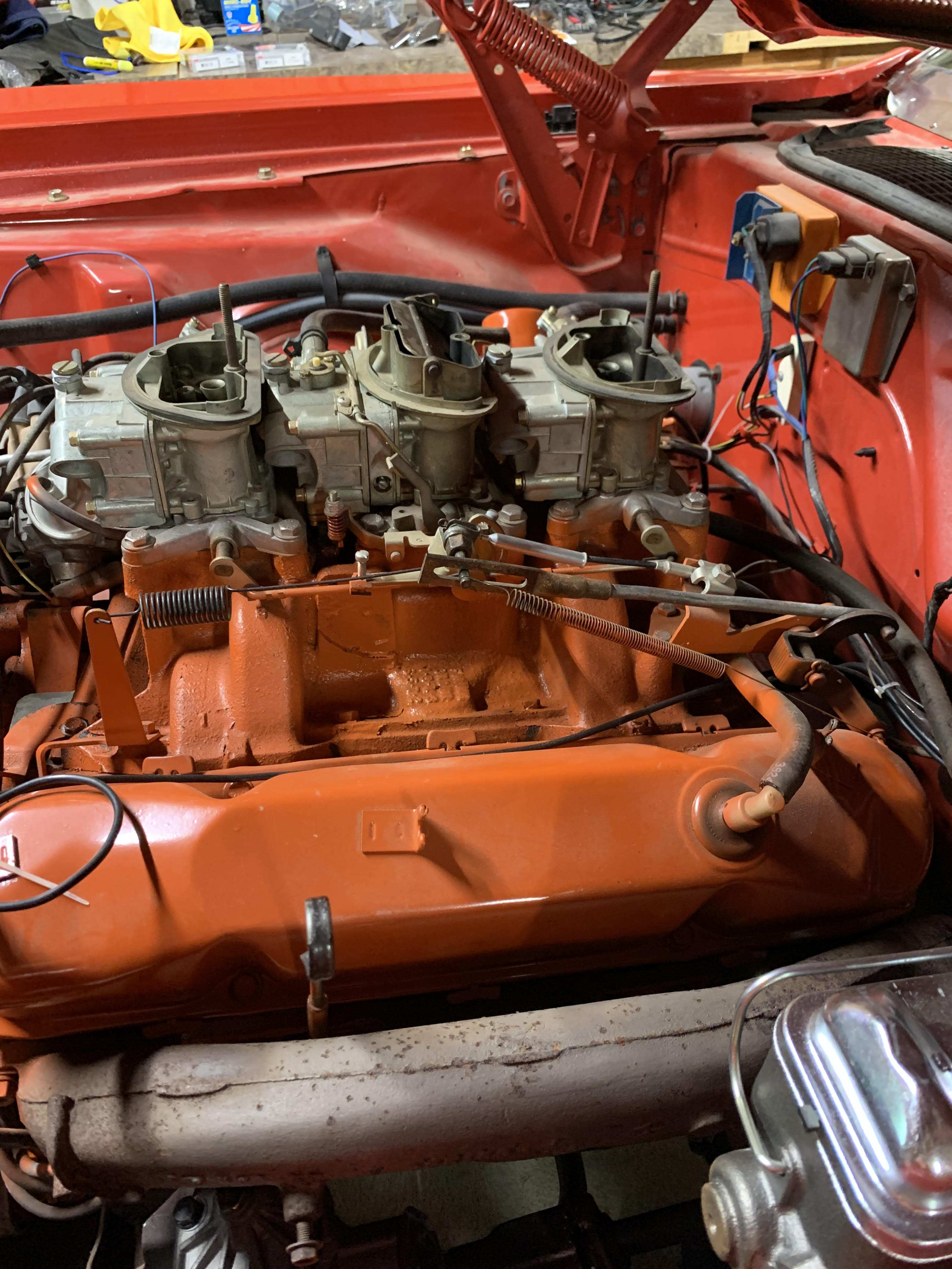 six pack linkage on my 440.jpg