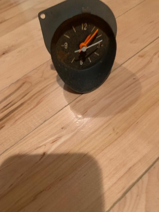 standard dash clock....jpg