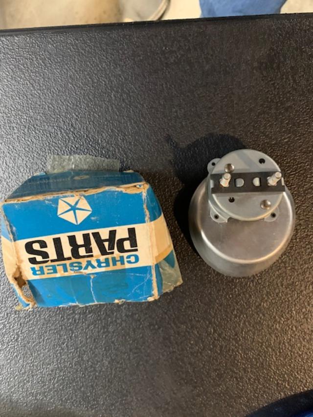 standard E Body temp gauge NOS..jpg