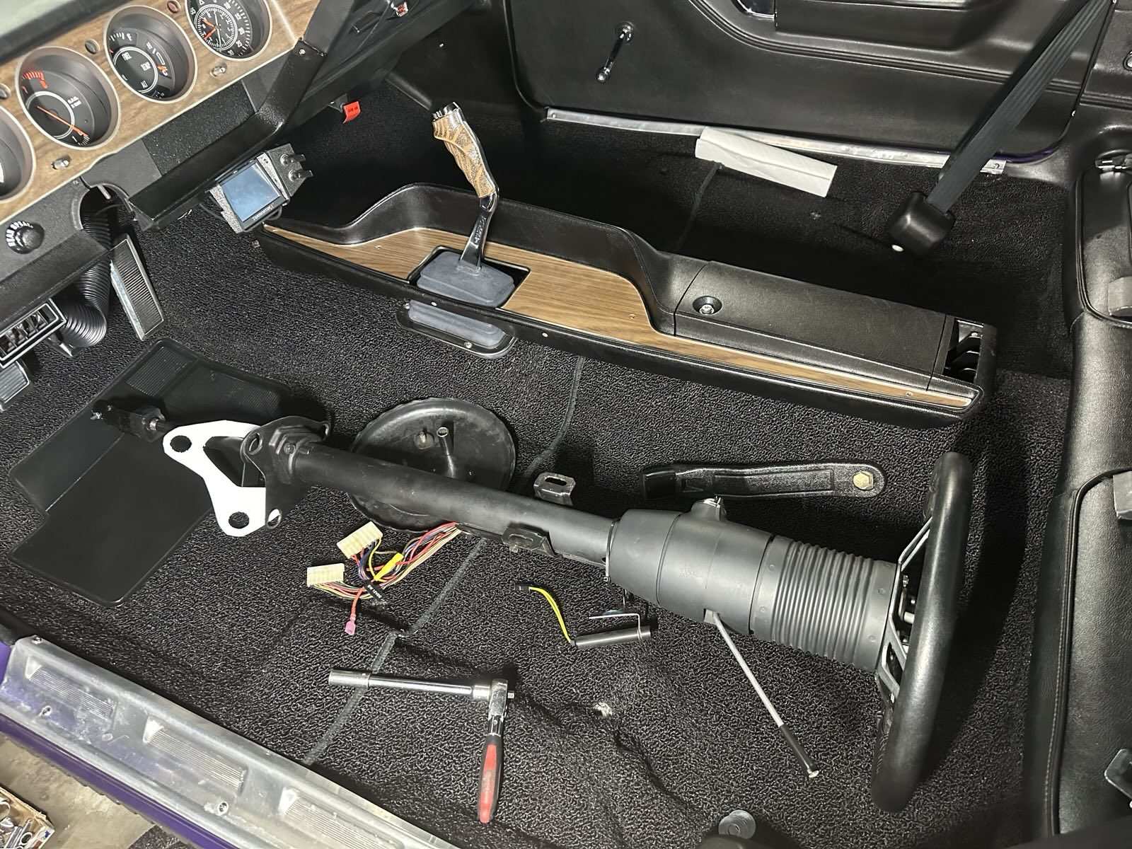 Steering column with temp Tuff Wheel.jpg