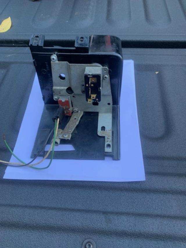 switch panel....jpg