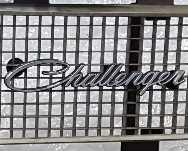 TA Grille - long shot - very good condition (2).jpg
