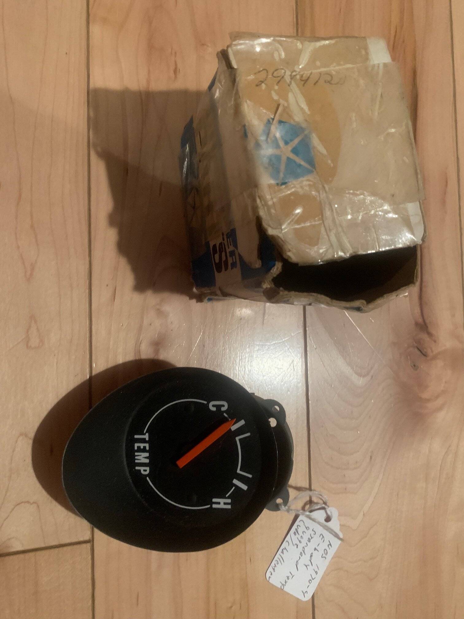 temp gauge NOS.jpg