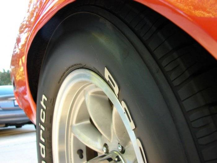 TIRES RIMS COMPARISON Oct 26, 2013 010.jpg