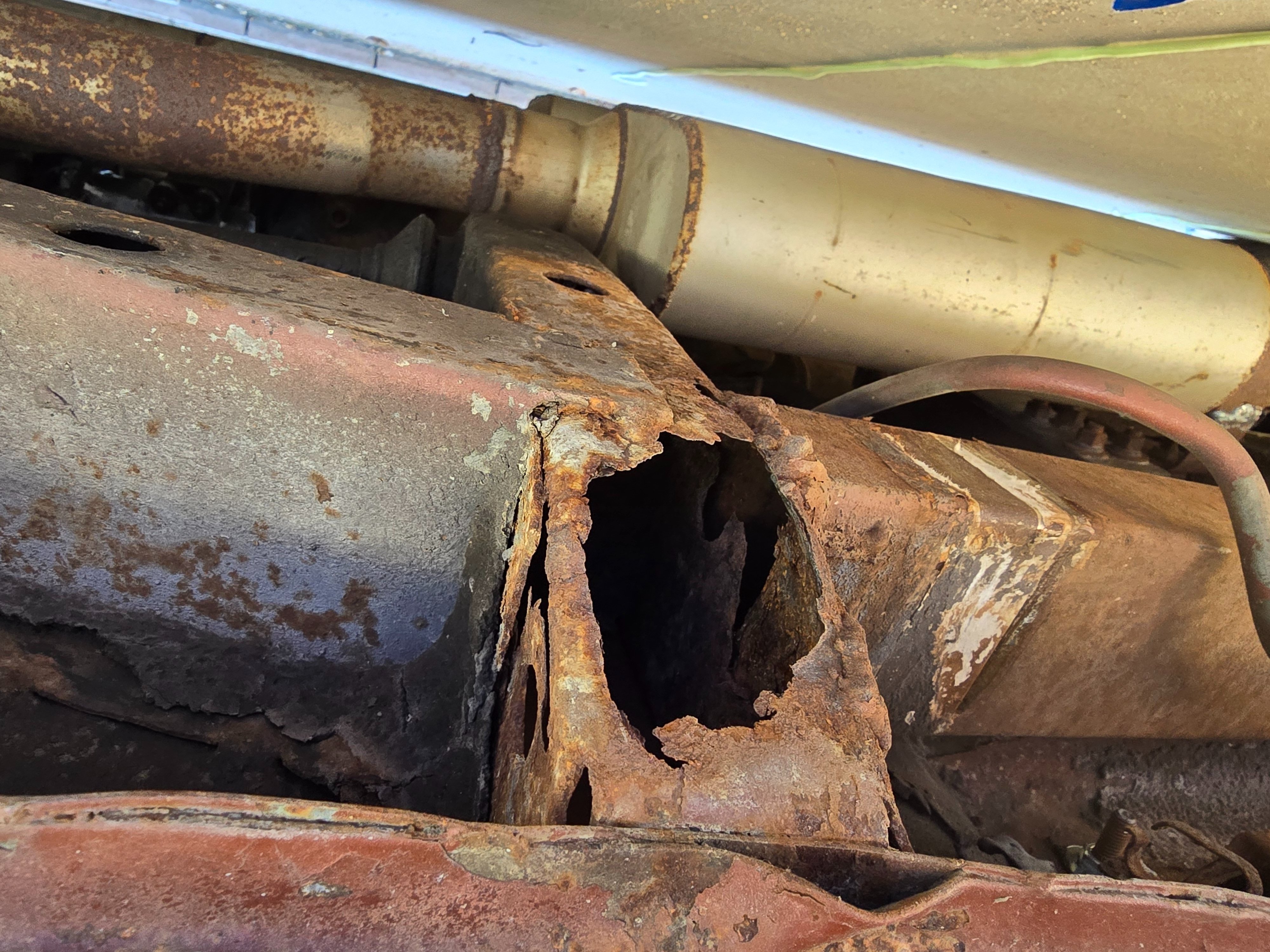 torsion bar support1.jpg