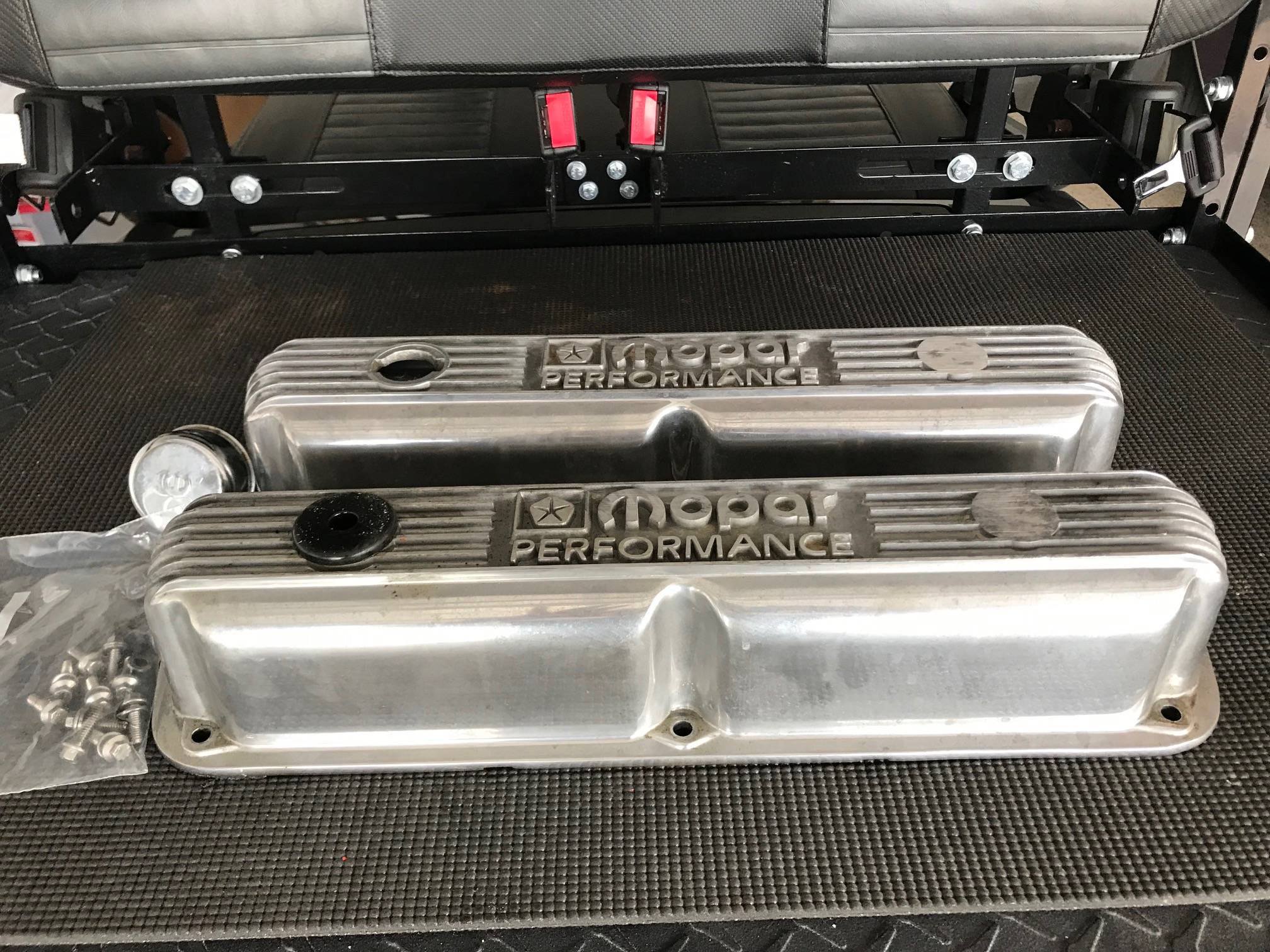 Valve Covers.jpg