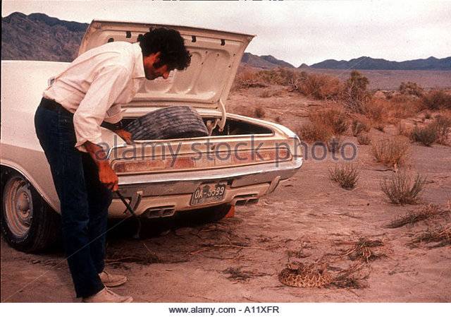 vanishing-point-year-1971-director-richard-sarafian-barry-newman-a11xfr.jpg