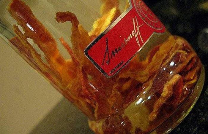 vodka-that-and-_39_s-made-with-bacon-photo-u1.jpeg