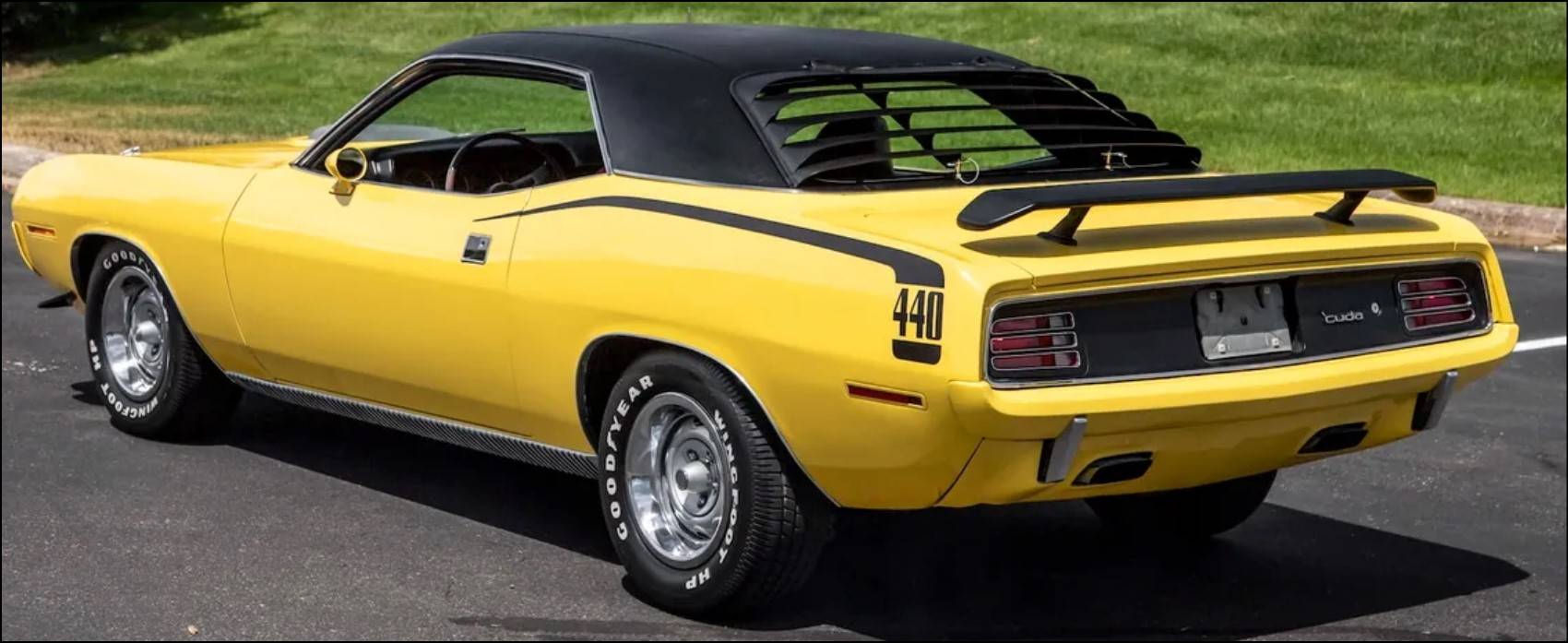 Yellow Cuda with Louvers.jpg