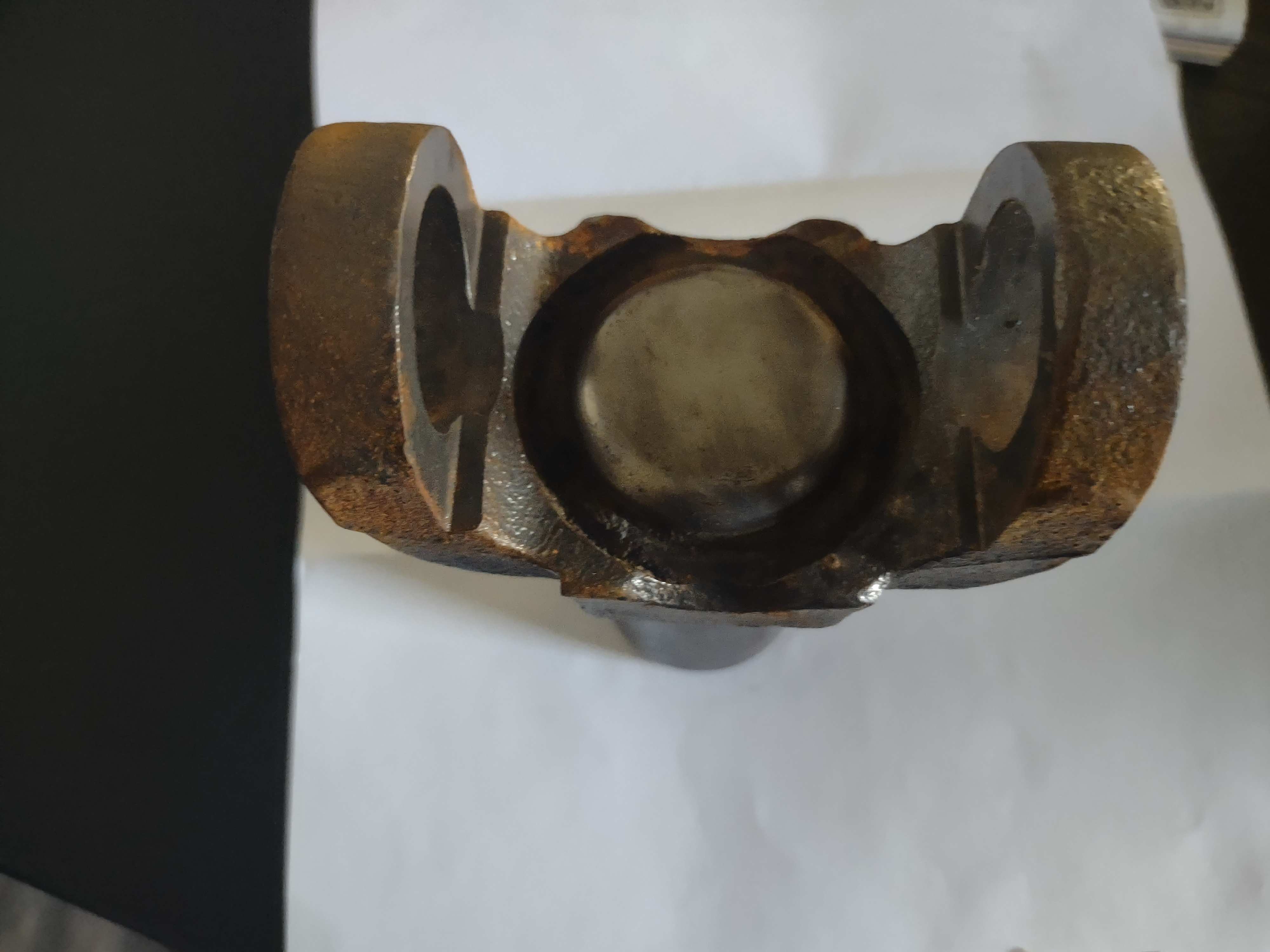 yoke1.jpg