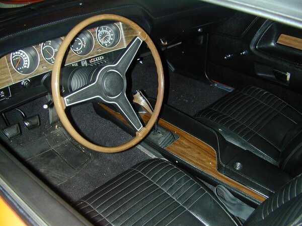 HEMI CHALLENGER INTERIOR.jpg HEMI CHALLENGER INTERIOR.jpg