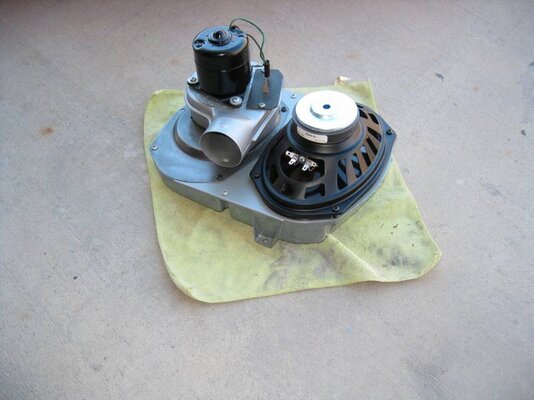 Rear Window Defogger-1.jpeg Rear Window Defogger-1.jpeg