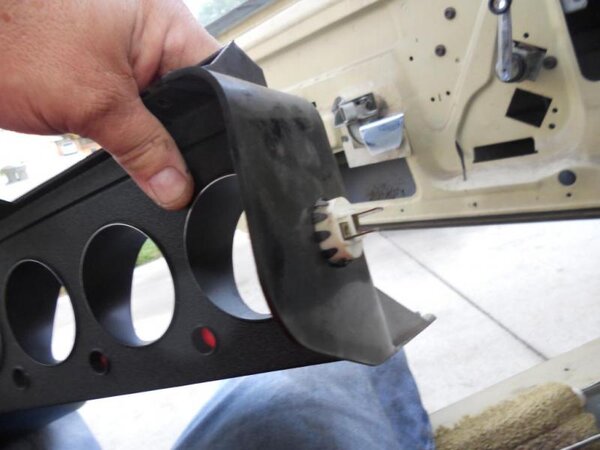 Instrument bezel.jpg Instrument bezel.jpg