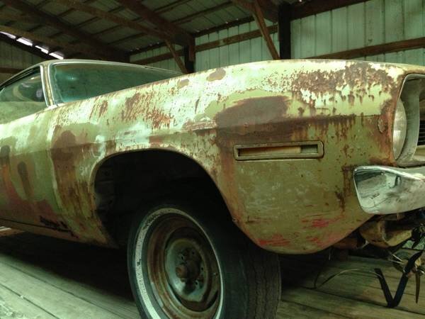 cuda right front.jpg cuda right front.jpg