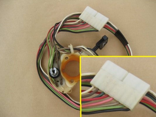 Turn signal connector.jpg
