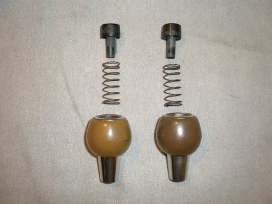 70 Shifter Knobs 001 (Small).JPG