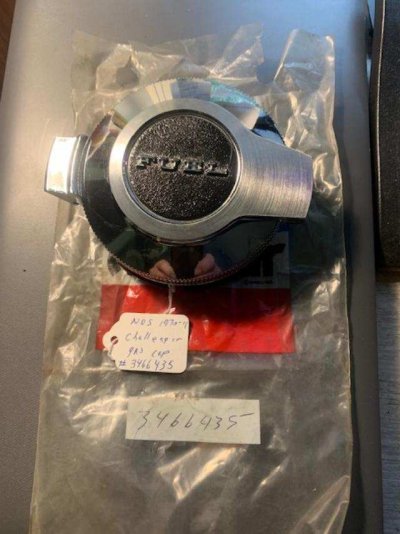 flip top nos gas cap.jpg