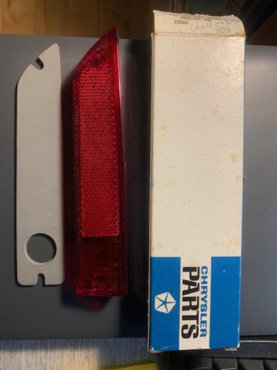 red nos challenger side marker lens.jpg