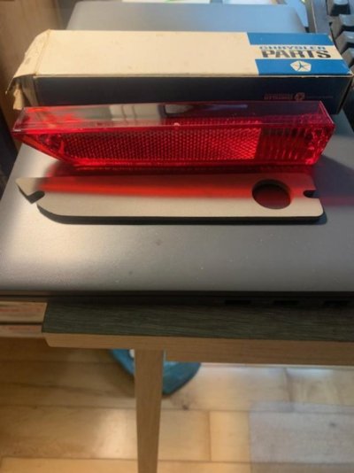 red nos challenger side marker lens...jpg
