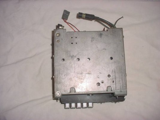 71 radio bottom.jpg
