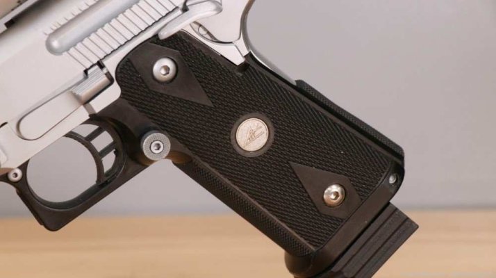 CMC2011grip.jpg