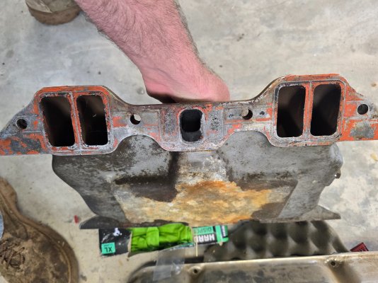 Offy intake and valve covers (2).jpg