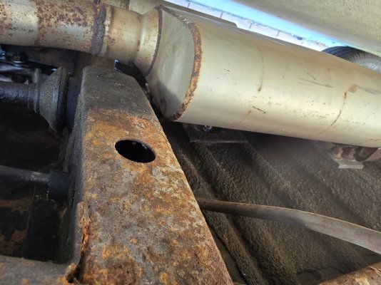 torsion bar support 2.jpg