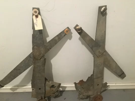 MOPAR 1971 - 74 Challenger Door Window Regulators.webp