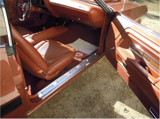 right interior.jpg