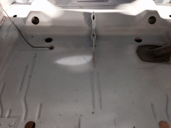 1972 B1 Dodge Challenger Trunk Center.jpg 1972 B1 Dodge Challenger Trunk Center.jpg