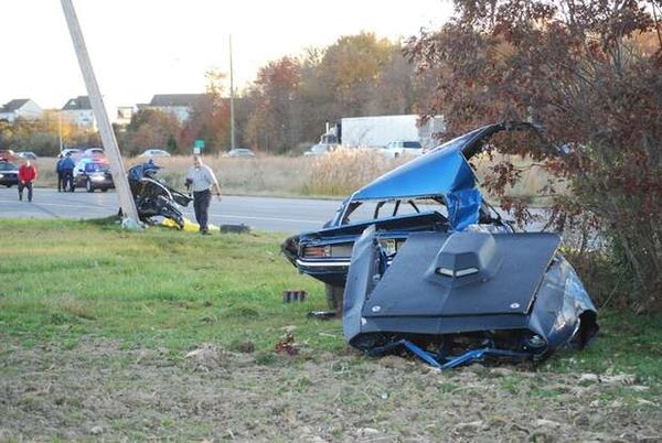 cuda-wreck-2.jpg cuda-wreck-2.jpg