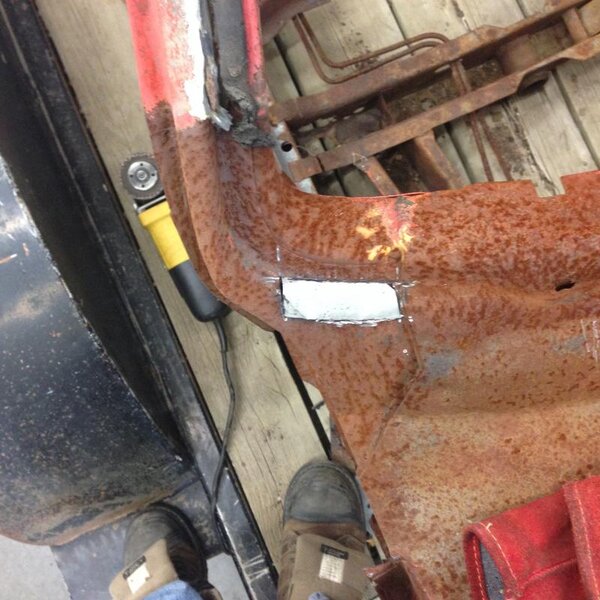 IMG_2330.jpg IMG_2330.jpg