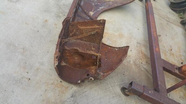 fenders.jpg fenders.jpg