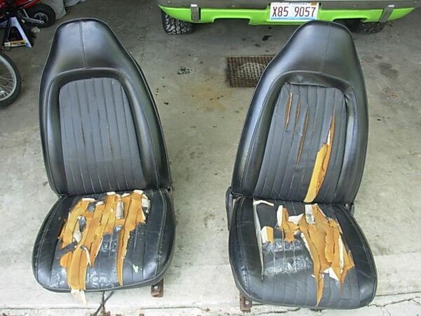 73/74 Challenger Seats