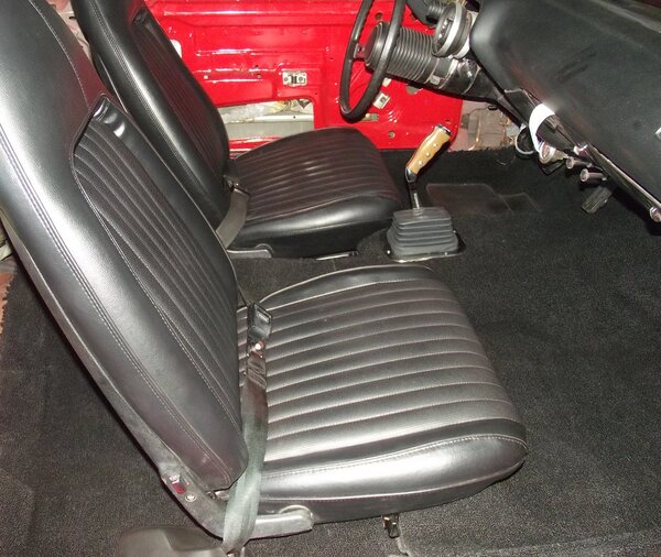 seats in.JPG seats in.JPG