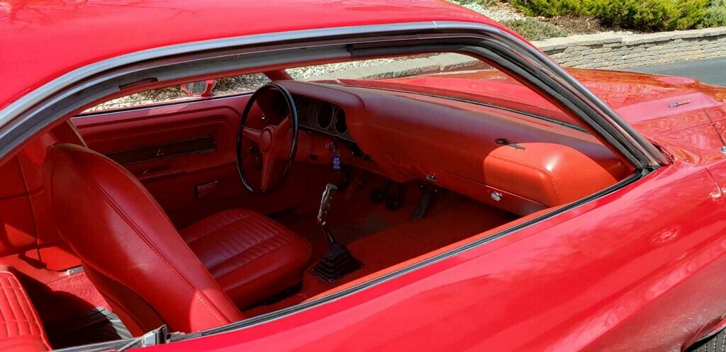 Interior.JPG