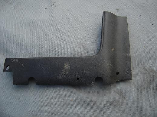 right dash trim.JPG right dash trim.JPG