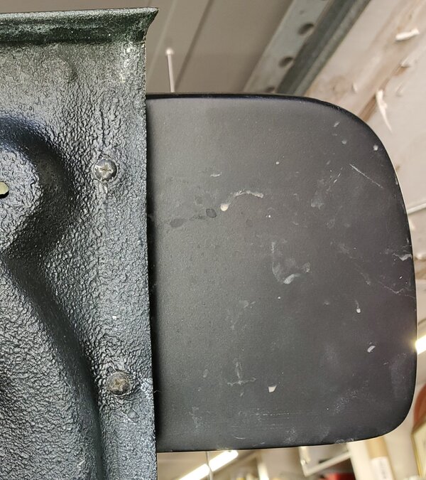 spoilerR.jpg spoilerR.jpg