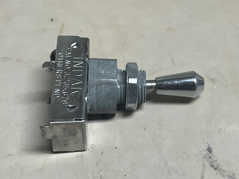 IMG_4737.jpg IMG_4737.jpg