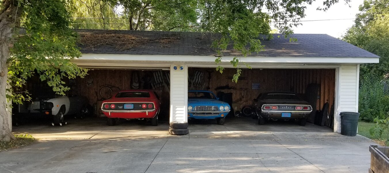 garage.jpg