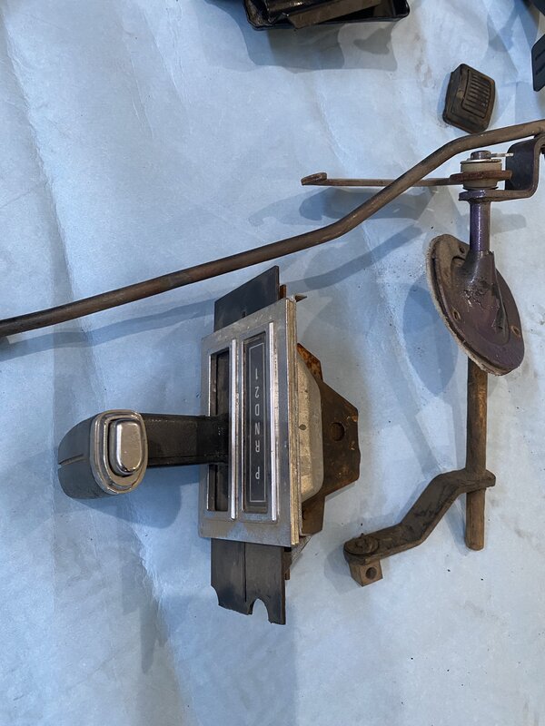 Shifter and rods.jpg