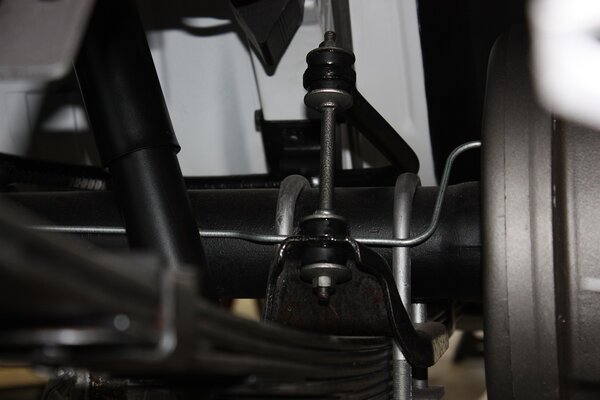 rear sway bar B.jpg