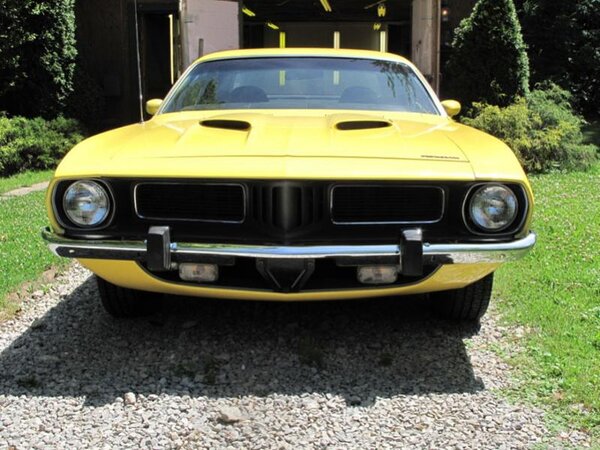 Cuda 2C.jpg Cuda 2C.jpg