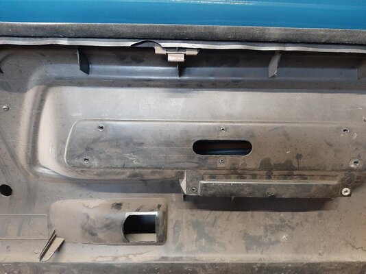 Door Panel Upper Clip 2.jpg